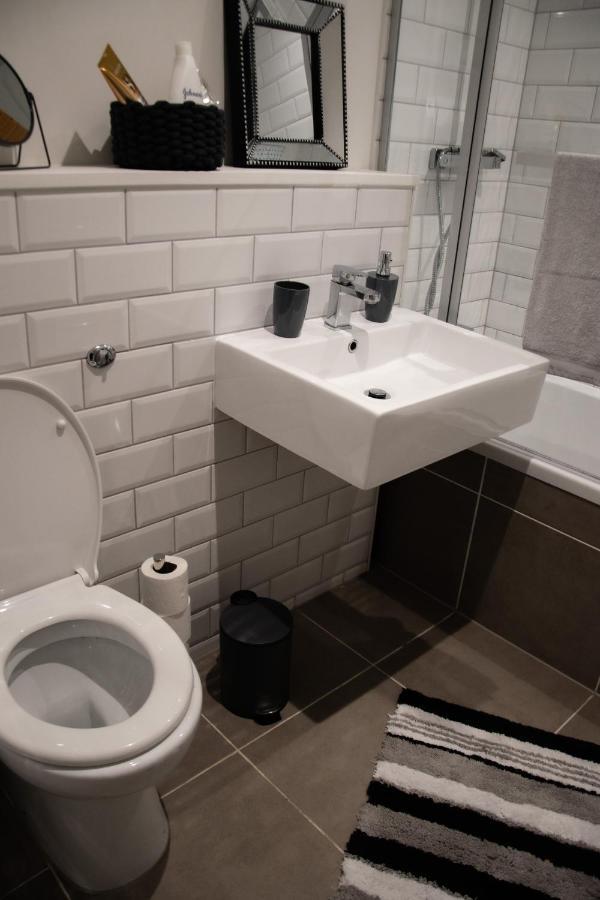 Bv Apt 2 Bedroom At Holmfirth Perfect Views Huddersfield Ngoại thất bức ảnh